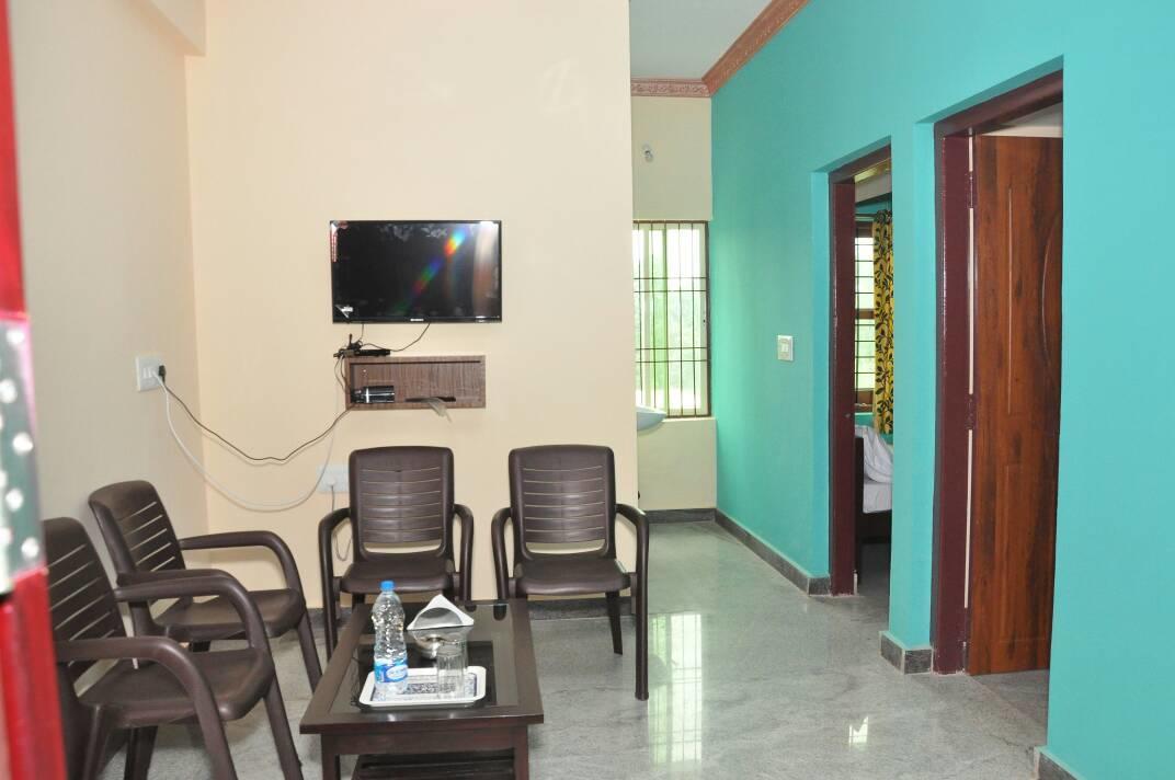 Iroomz Sri Vinayaka Comfort Virajpet Ngoại thất bức ảnh