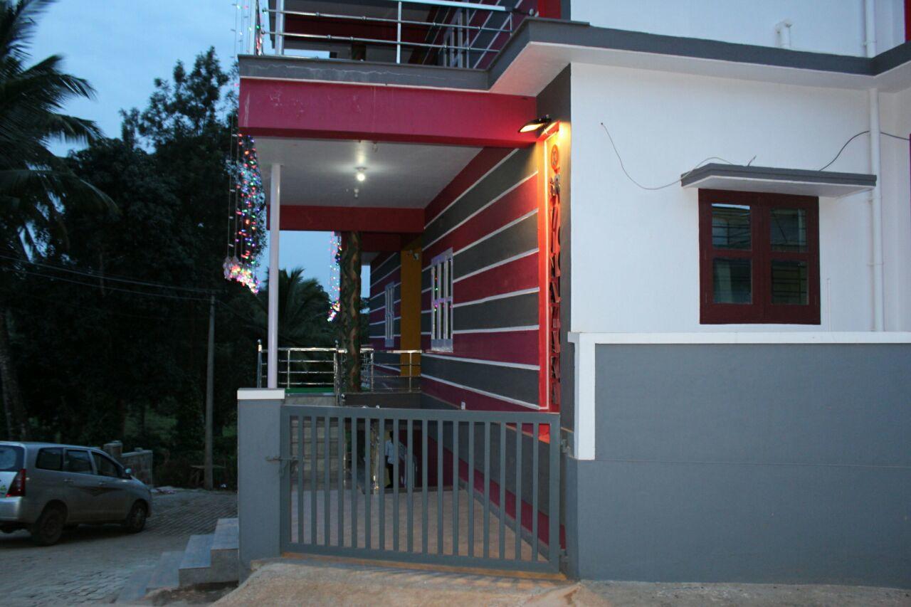 Iroomz Sri Vinayaka Comfort Virajpet Ngoại thất bức ảnh